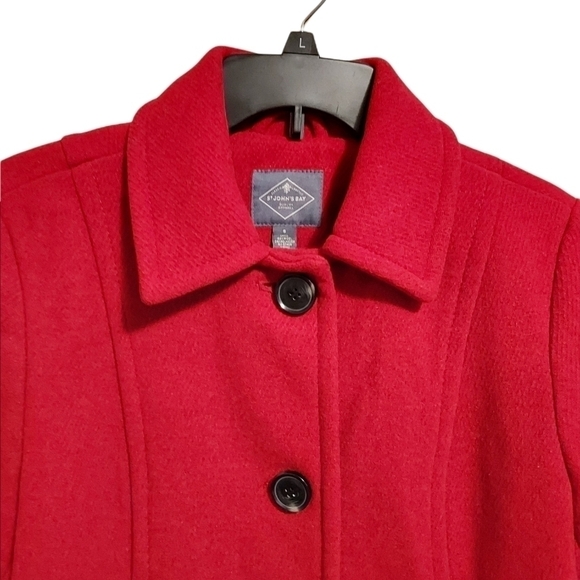 St. John's Bay small Red 58% wool 34%poly rn#93677 - Picture 2 of 11